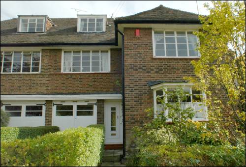 10 Devon Rise